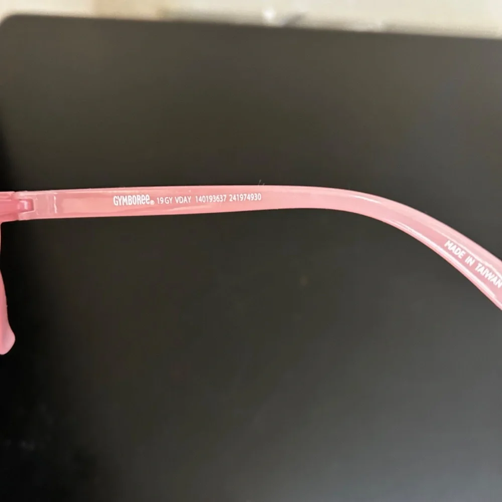 Gymboree Sunglasses for girls. (Set of 3)